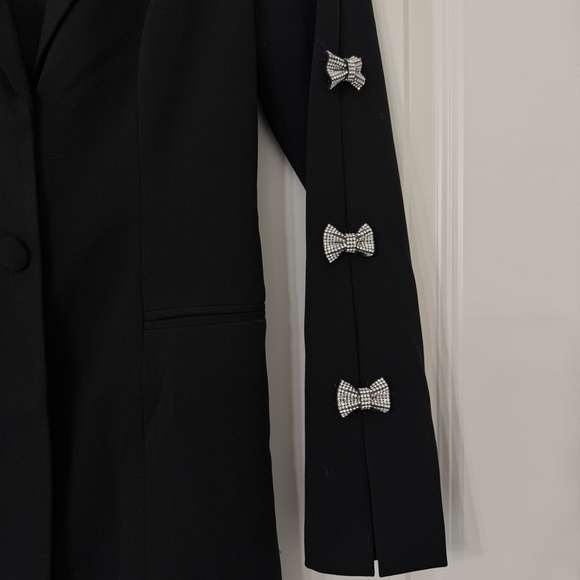 Dress the Population Berkley Crystal Bow Long Sleeve Cocktail Minidress - Picture 7 of 7